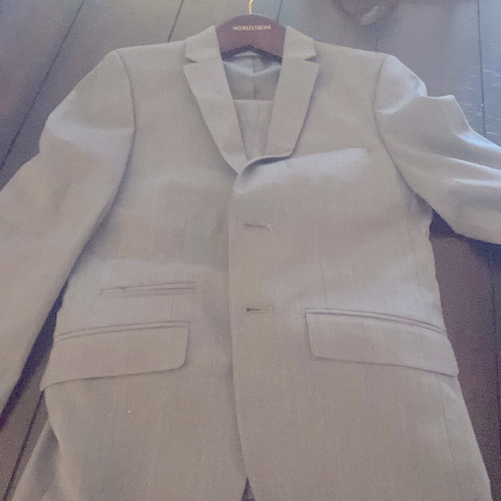 Marc New York. Boys Suit. Size 8.